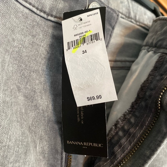 Banana Republic Grey Wash Skinny Jeans - Picture 7 of 11